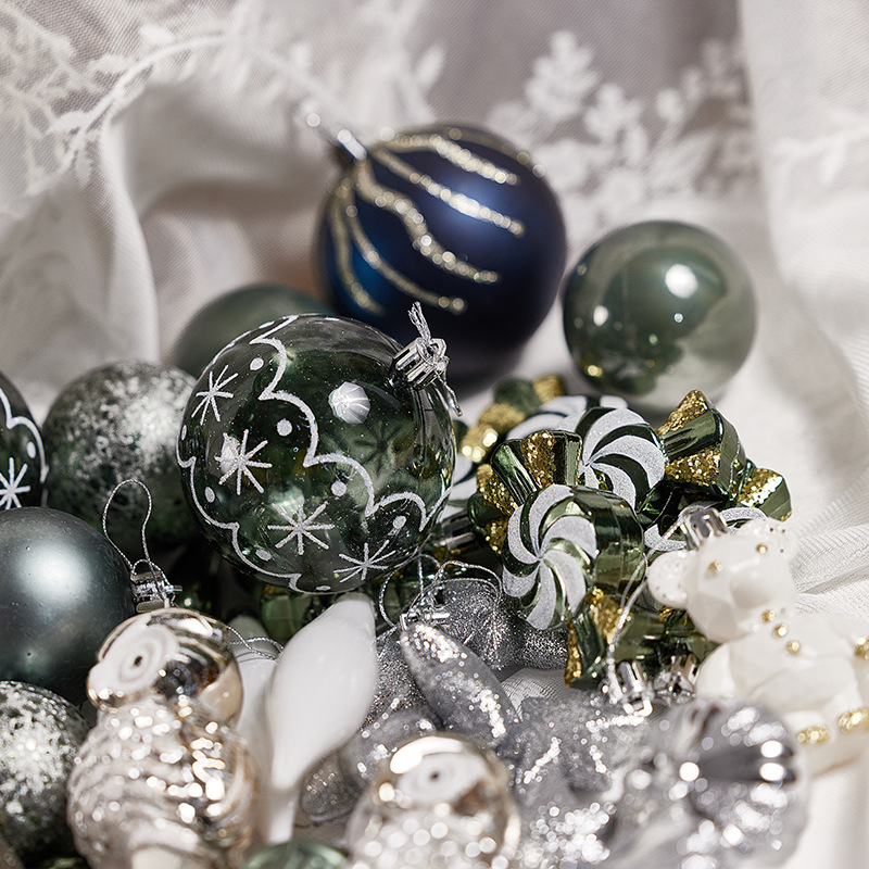 Bola de Navidad gris plateada Adornos navideños Bola pintada Bola colgante Bola de forma especial Caja de regalo Decoraciones