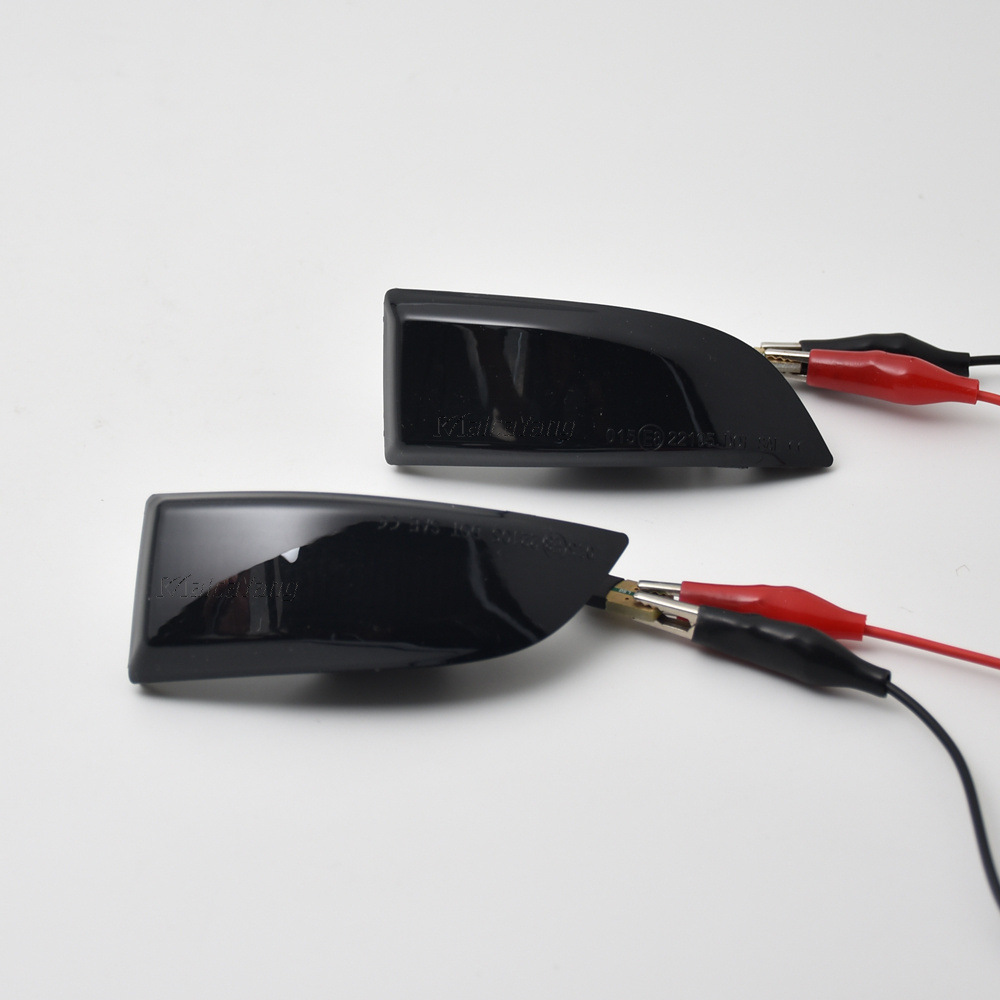 Adecuado para Renault megana Fluence Luz de marcha LED espejo retrovisor luz amarilla Luz de señal de giro