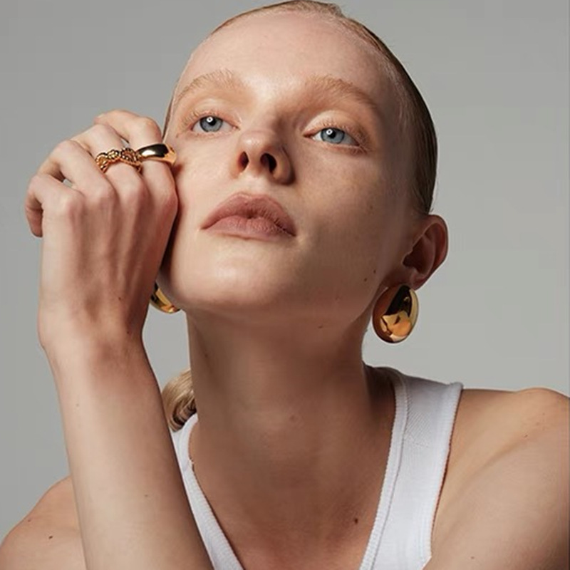 Fashion Geometric Copper Three-dimensional Ear Studs 1 Pair