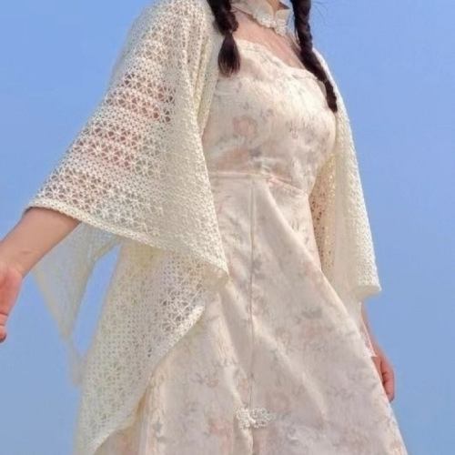 Retro ethnic holiday style knitted fringe cardigan for women, thin spring and autumn vest, matches skirt, outerwear lace robe