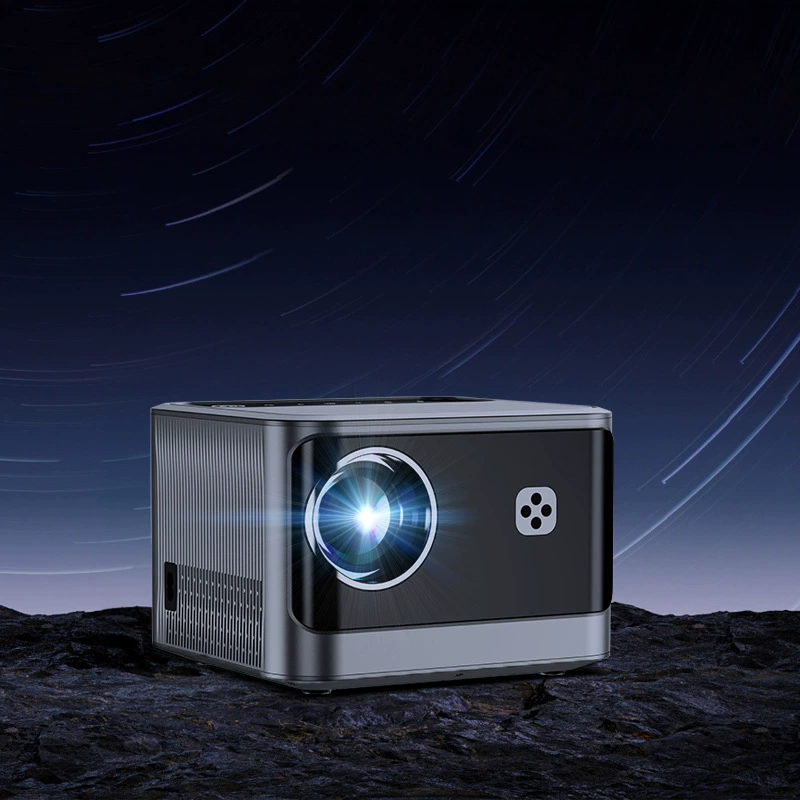 Новый проектор 4K высокого разрешения прямого светового потока на белой стене для домашнего кинотеатра в спальне офиса отеля хостела проектор