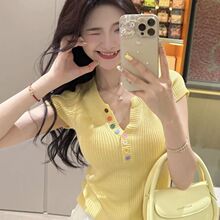 黄色v领上衣女夏季薄款T恤纯欲辣妹修身显瘦小个子短款针织衫