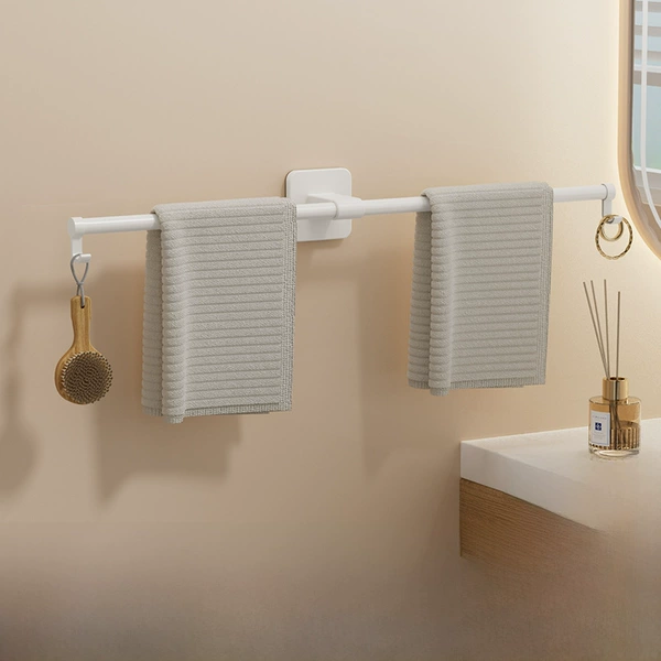 White towel, 60cm