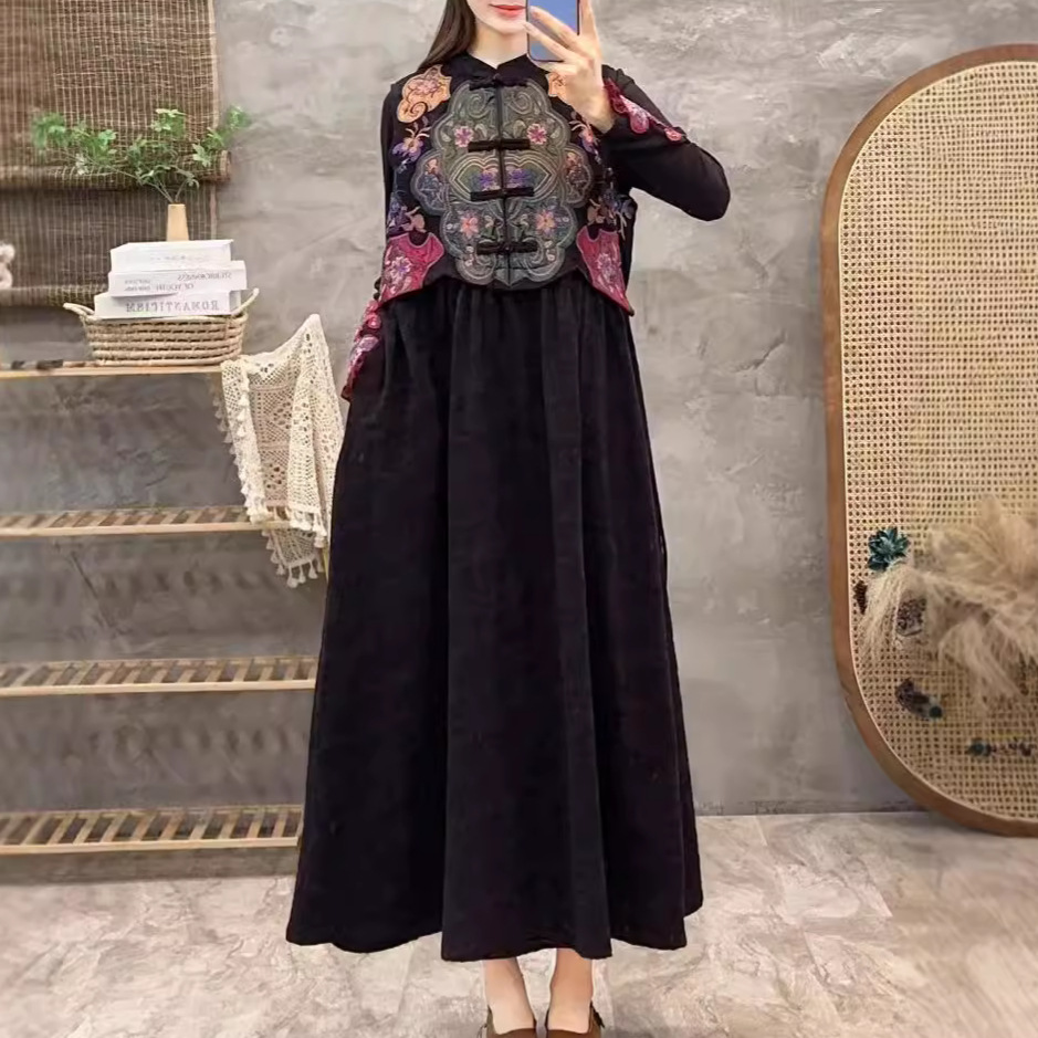 Autumn ethnic sleevless dress