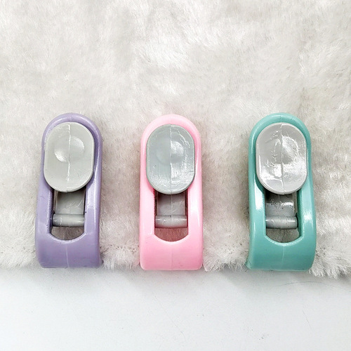 Household invisible safety traceless anti-run dual card clip sheet quilt cover quilt holder artifact needleless quilt cover buckle