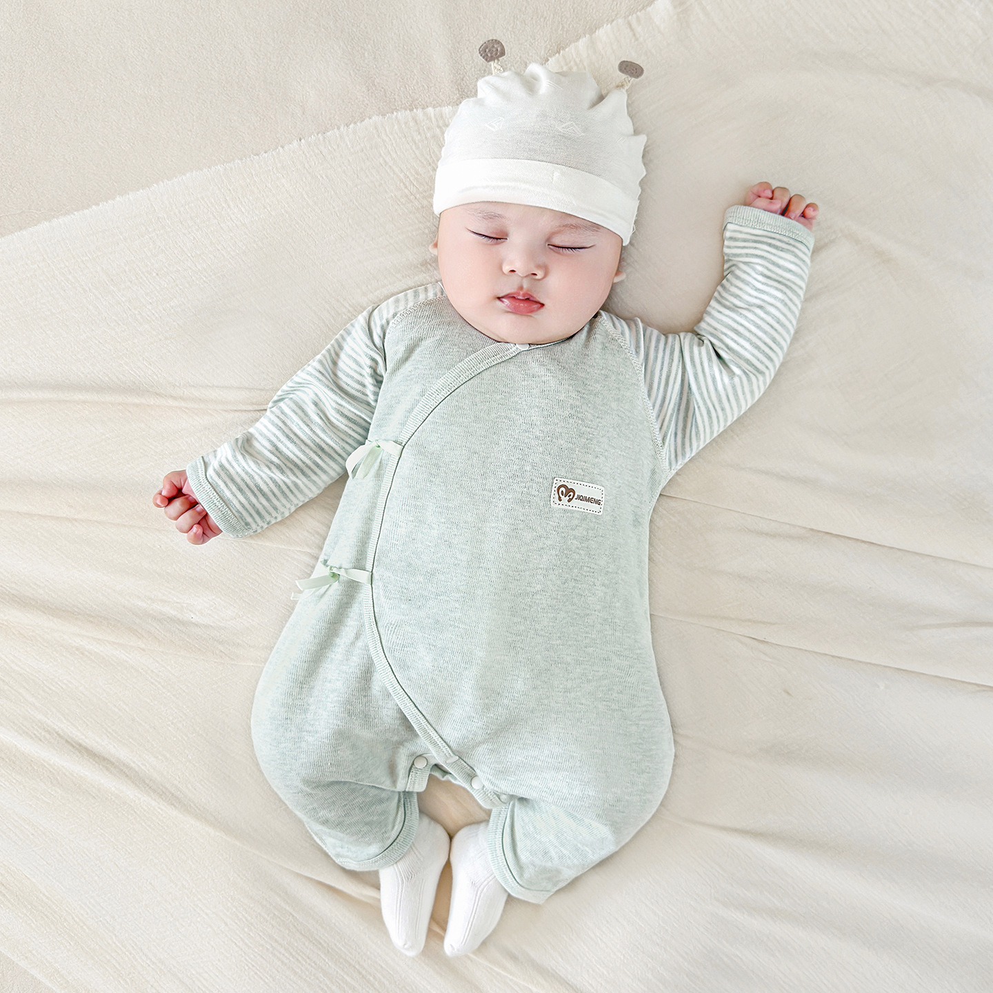 Ropa de bebés recién nacidos primavera y otoño 0 algodón puro marzo delgado ropa de mariposa para niños pequeños ropa de otoño bata bata