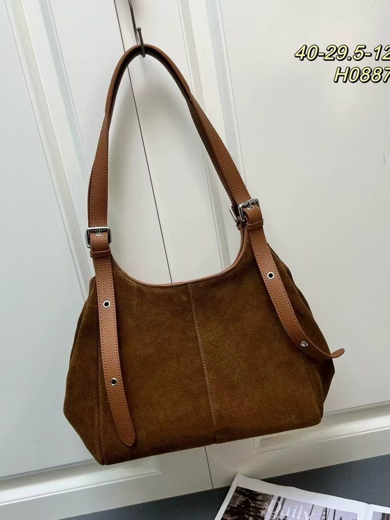Capacious matte shoulder bag, retro universal one-shoulder bag
