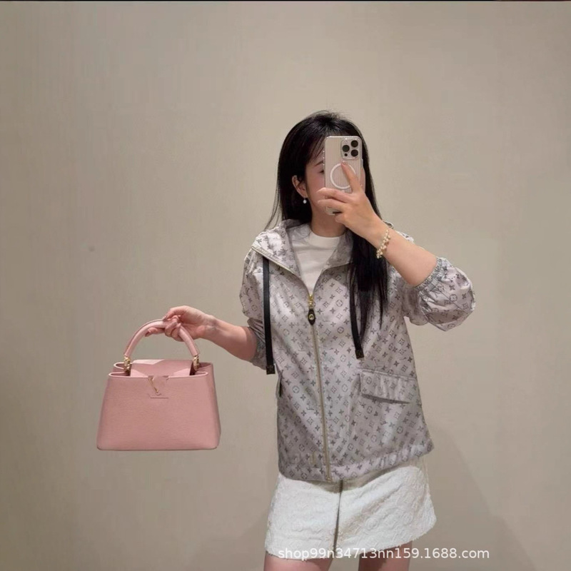 25 Early Autumn New Style Simple Elegant High-End Fresh Gradient Letter Print Parka Jacket Free of Charge