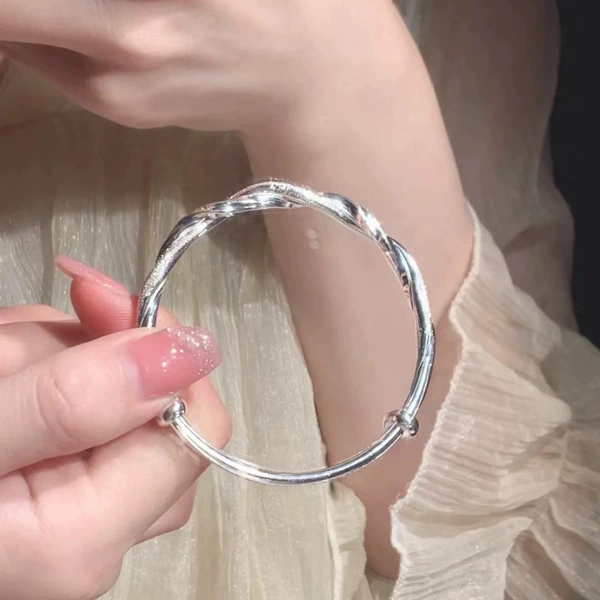 Mobius Sand Sand Bracelet