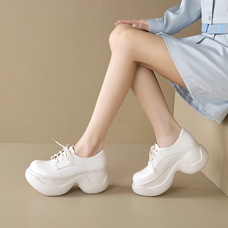 Giày loafer nữ đế xuồng platform cao 8 cm, dây buộc, da thật mùa thu 2025 — màu đen, màu trắng ngà