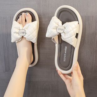 �W�tС���L�����Y��ЬŮ��2025�¿��⴩һ���Ϻ��ɳ������Ь�r��