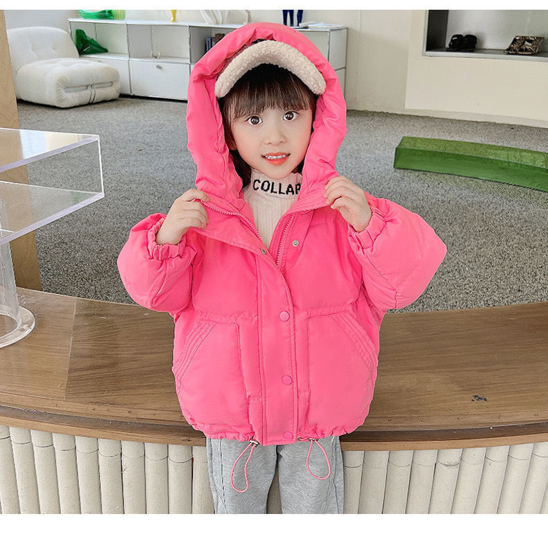 Ropa de invierno de niñas gruesa ropa de algodón de pluma para bebés 2024 nuevo estilo de ropa de algodón de moda para niños ropa de pan