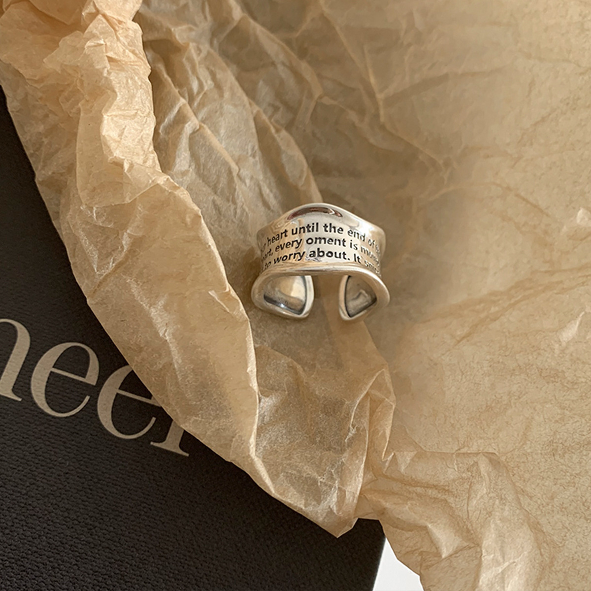 Retro Silver Letter Ring For Women Adjustable High-end Jewelry_voghion.com