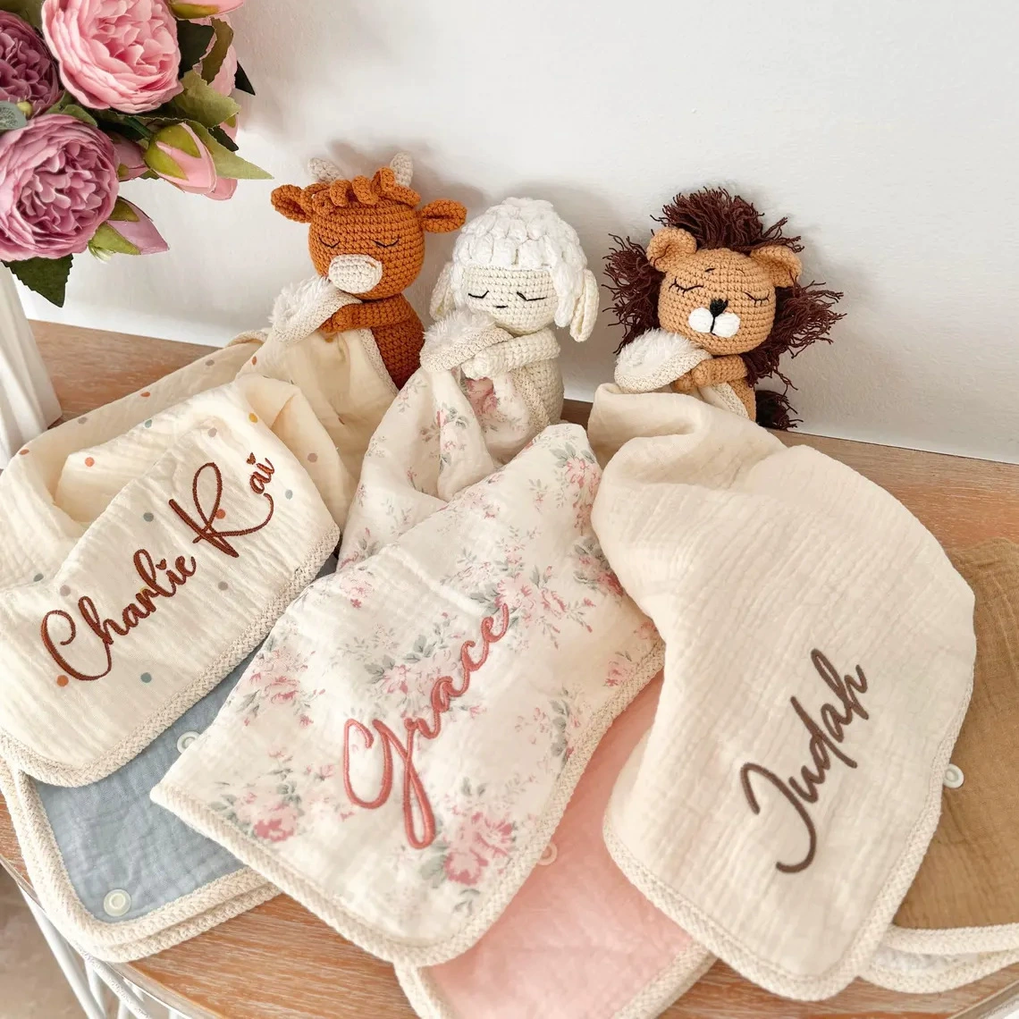 Вышитая игрушка-подушка в виде слона и кролика, плюшевый платок-игрушка для детей, Tik Tok.