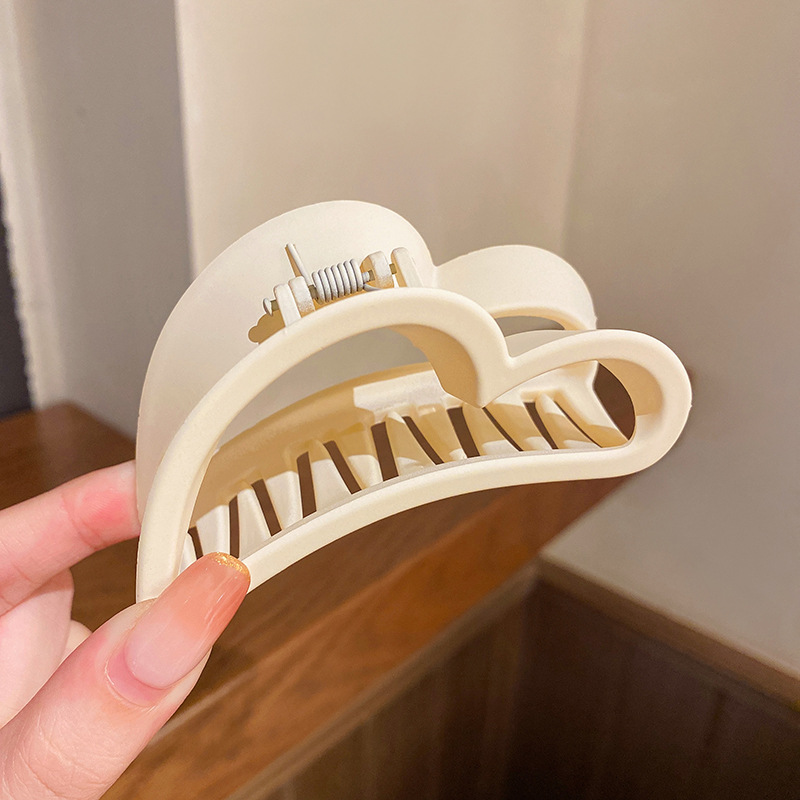 Clip de agarre simple de verano, volumen de cabello de alta calidad, clip de tiburón, horquilla grande, horquilla, nuevo cabello femenino, tocado 2024