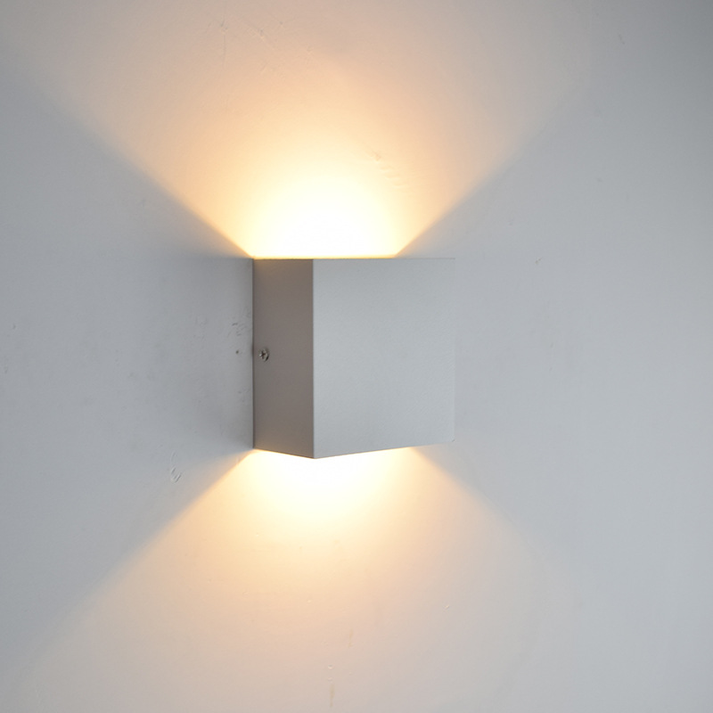 AliExpress Amazon luz LED oscurecimiento de noche lámpara de pared interior de aluminio moderno simple arriba y abajo de la lámpara de pasillo de iluminación