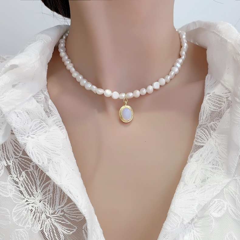 Baroque Pearl Water Drop Copper Necklace Wholesale display picture 1
