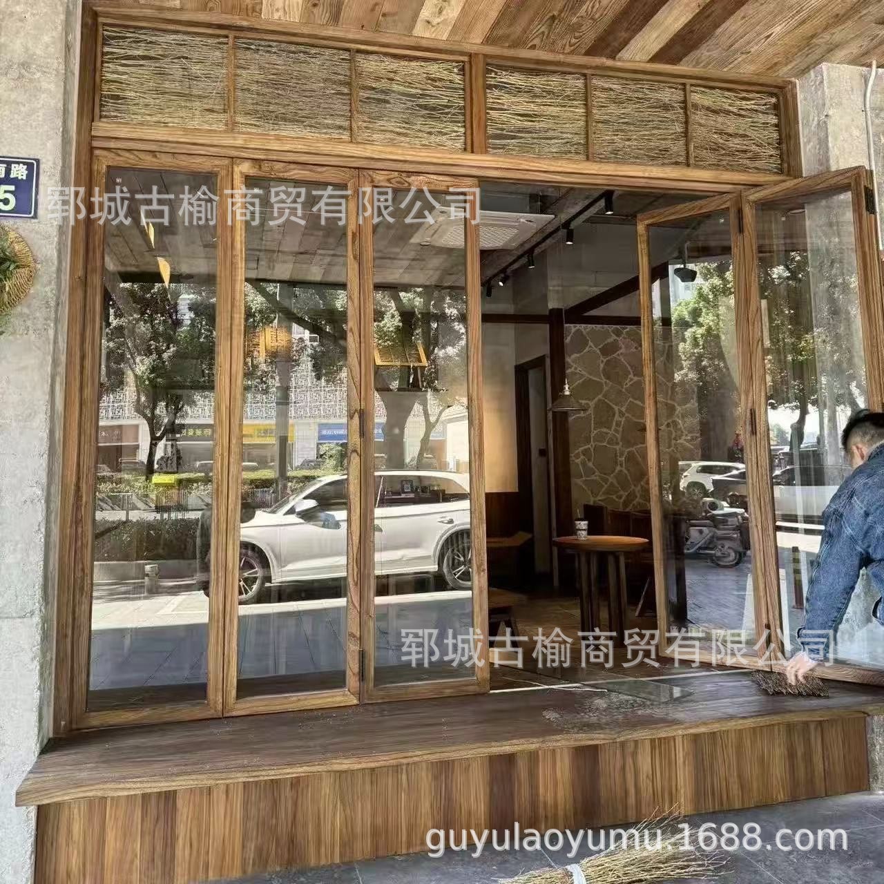 老榆木窗框奶茶店咖啡店推拉窗复古实木平开窗折叠窗酒店仿古窗户