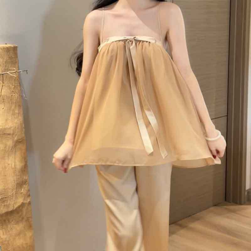 "Soft Mist Dream" French-Style Pure Lustre Glossy Camisole Top and Pants Slimming Loungewear Set "Soft Mist Dream" French-Style Pure Lustre Glossy Camisole Top and Pants Slimming Loungewear Set