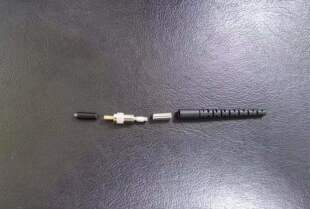 SMA905 �S�~��о600um �A��ĸ���{��ʯ ��ɫ�Lβ�ף�64mm)