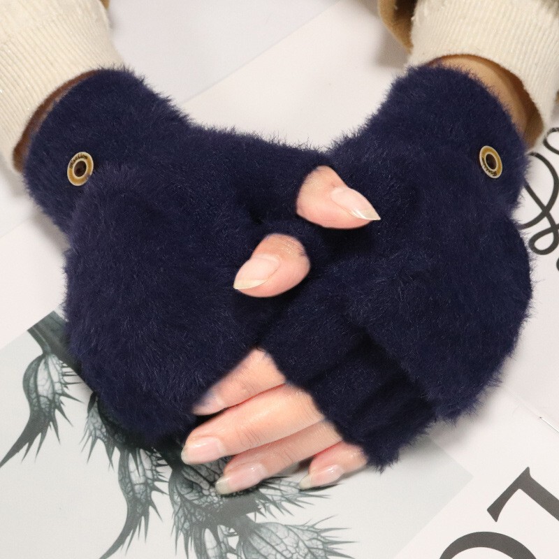 冬の保温ぬいぐるみの手袋学生は指を出して無標手袋の戸外手袋を覆って防寒ネットを厚くして爆発した|undefined