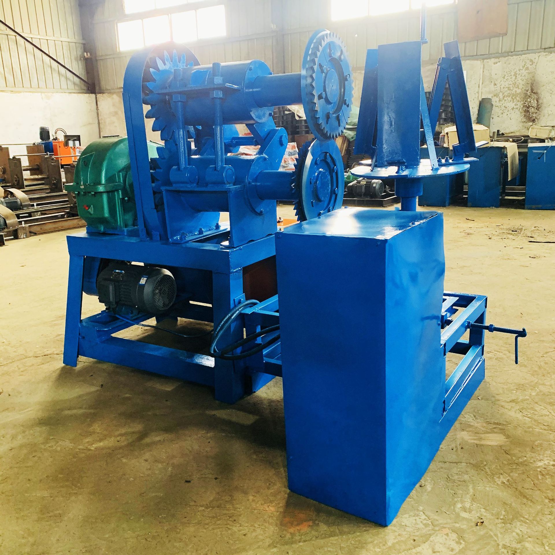 �Ͼ���̥�����и�һ�������˿̥������̥�и�����ȫ�Զ��и�����