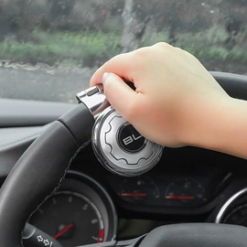 清洗/养护剂;汽车清洁工具;车载手机支架