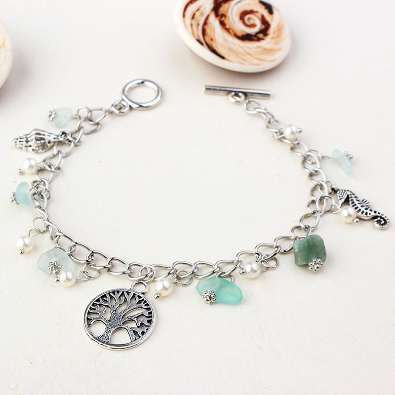 Hollow tree of life