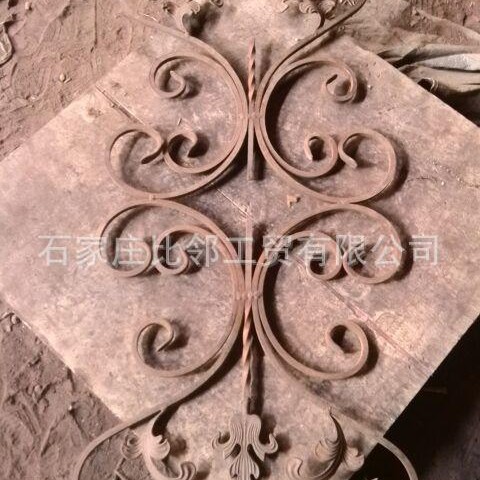 大门围栏栏杆扶手熟铁锻打楼梯铁艺楼梯花盘配件 外