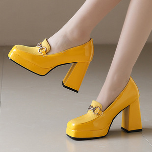 33-50�W�����Q�羳��aŮʿ��Ь���ٿڷ�ˮ̨�ָ��пڵ͎�ЬH619