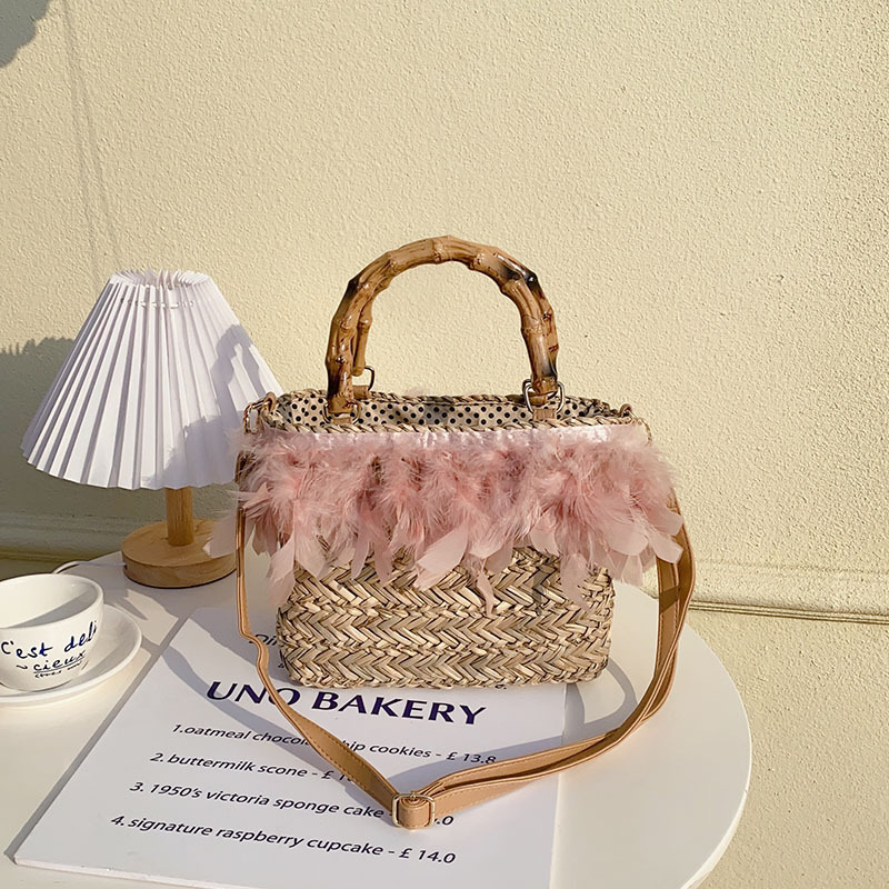 Designer Feather Straw Woven Bag Water Grass Handmade Woven Bag Shoulder Crossbody Handheld Rattan Woven Bag Holiday Beach Bag Designer Feather Straw Woven Bag Water Grass Handmade Woven Bag Shoulder Crossbody Handheld Rattan Woven Bag Holiday Beach Bag