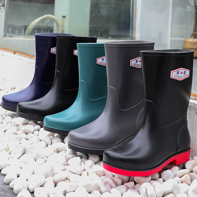 Модные трансграничные дождевые сапоги мужские носить нескользящие водонепроницаемые средние ножи модные водяные туфли Four Seasons Рыбалка Корейская версия работы дождевые сапоги