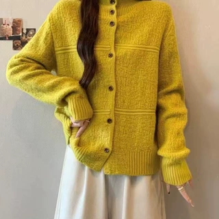 新款半高领单排扣毛衣外套女秋冬高级感气质显瘦宽松针织衫