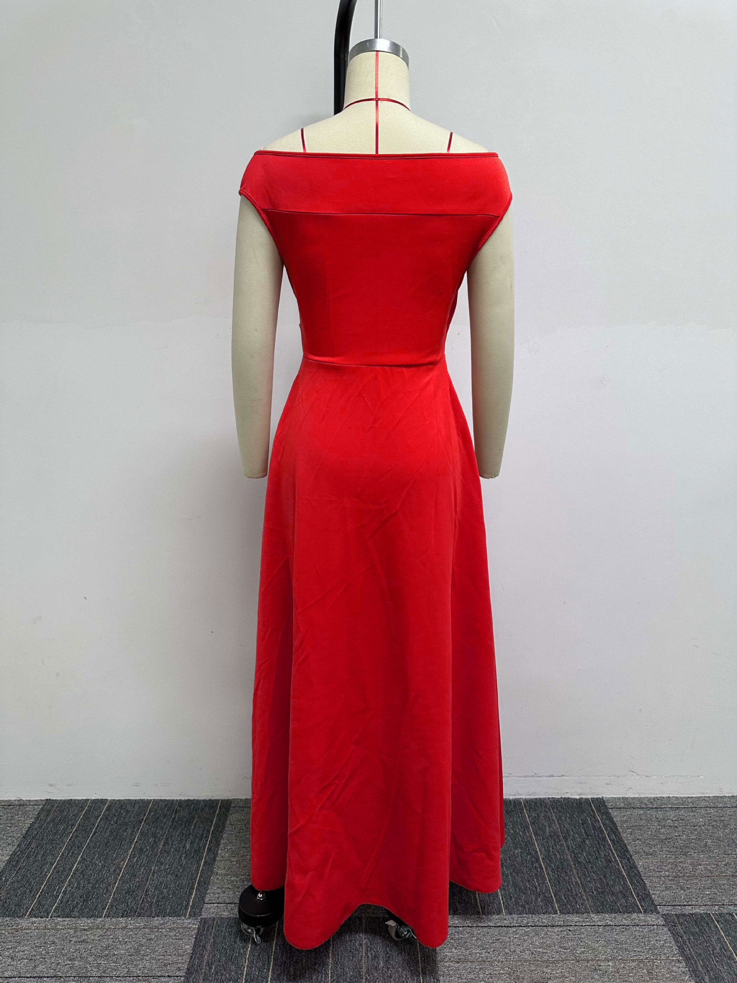 Women's Sexy Slim Fit One Shoulder Sleeveless Large Skirt Dress Solid Color_ecoleips.com