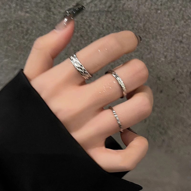 Minimalist Stackable Ring Set With Cubic Zirconia For Women_voghion.com