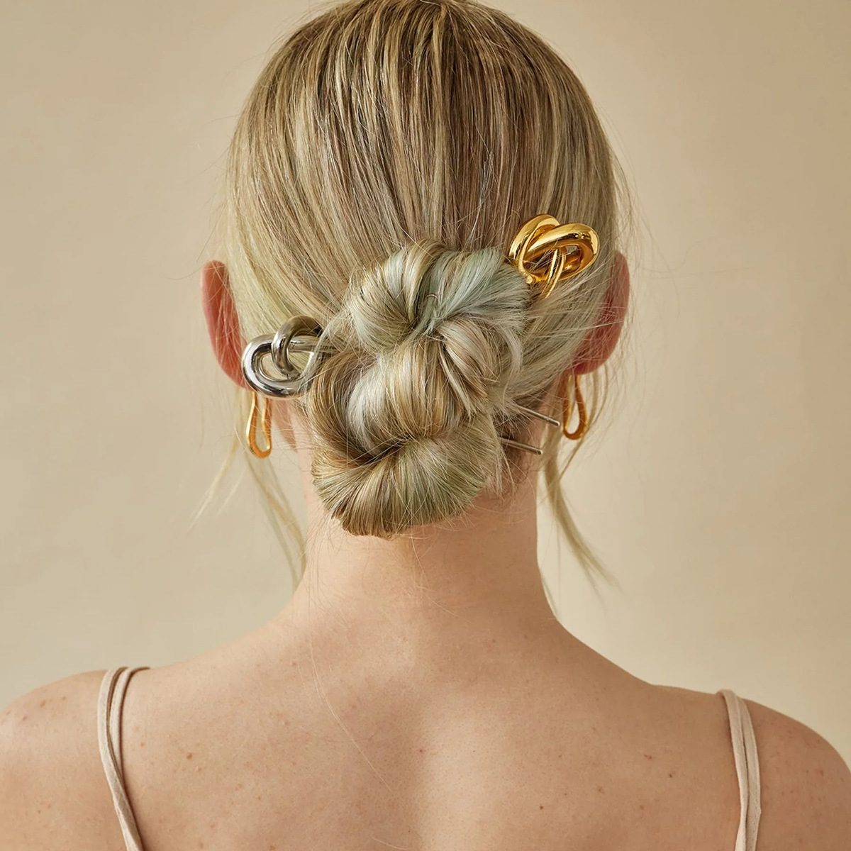 Europa y los Estados Unidos transfronterizos cabello universal simple temperamento de cabello de acero inoxidable oro 18k joyería cabello largo en forma de U