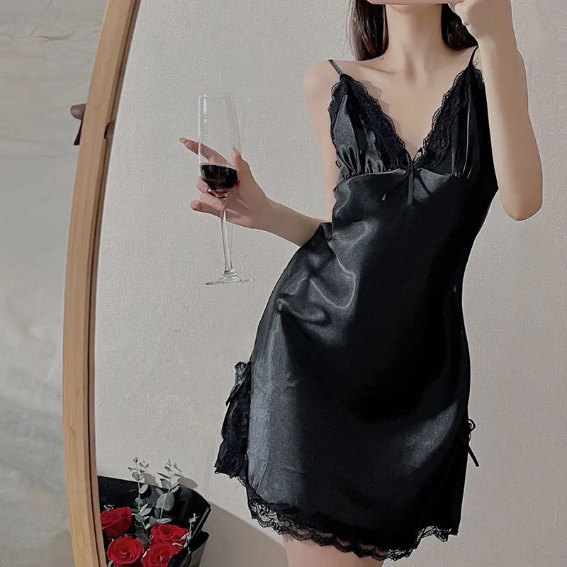 2026 verano vestido de pijama de mujer cojín de pecho sexy pijama de cuello en V encaje seducción de seda imitación ropa para el hogar