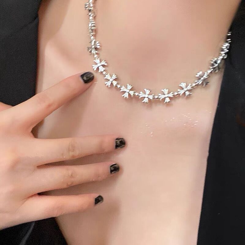 Cross Chain Necklace for Women, Ins-Style European and American Neck Chain, Personalized Versatile Clavicle Chain, Southeast Asian Cross Necklace