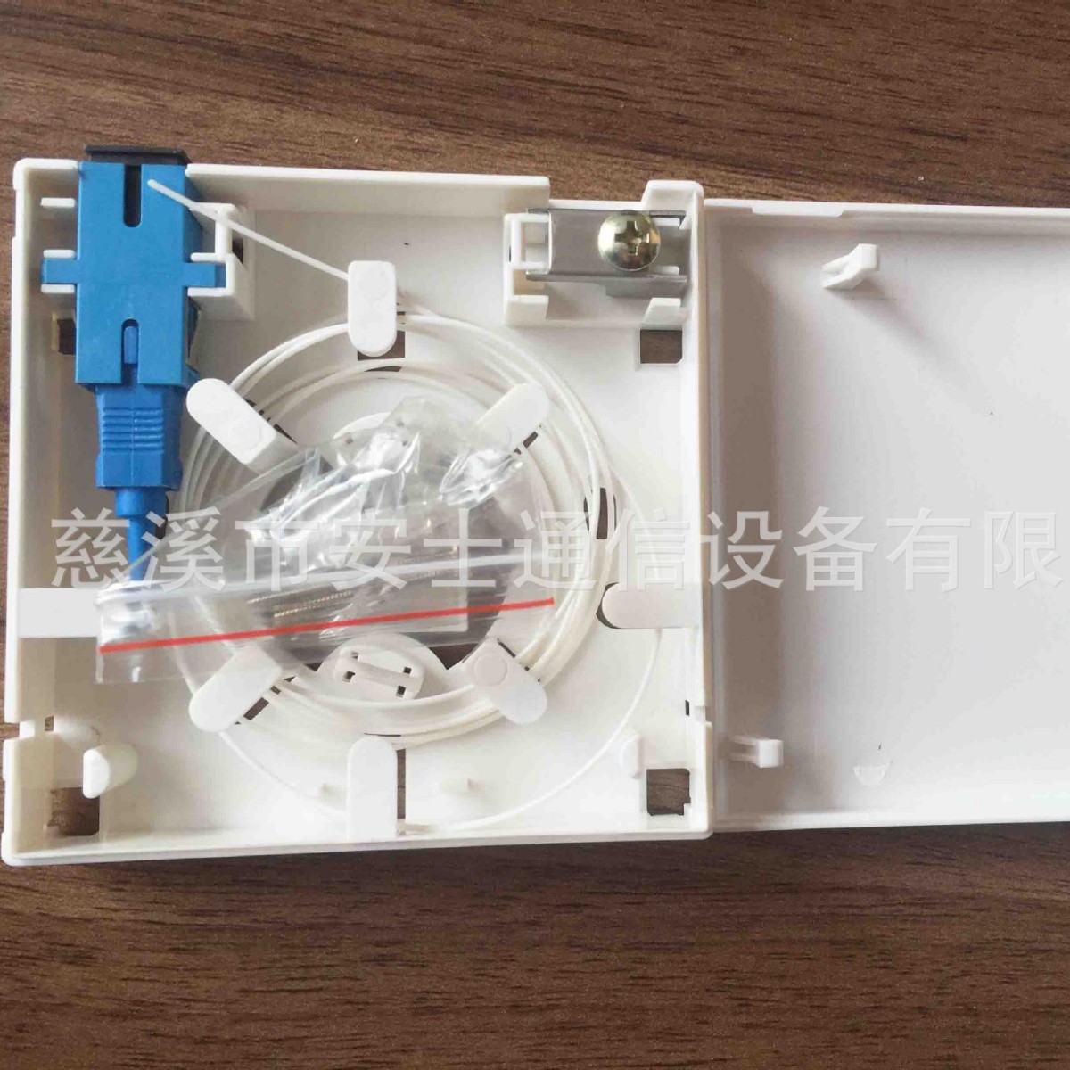 厂家直销 86光纤面板 双口 SC型光纤信息面板盒面板光纤盒适配器
