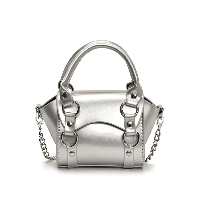 Trompeta plateada
