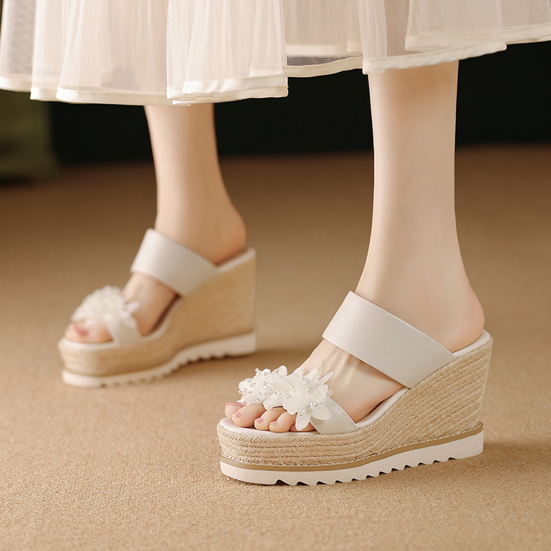 Sandal cao gót nữ hở mũi đế xuồng platform phong cách tiên nữ, gót 9 cm — Trong suốt, màu trắng ngà
