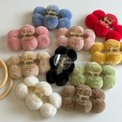 ぬいぐるみボールクリップ優しいヘアクリップ後頭部気質クリップネット赤かわいいぬいぐるみ髪飾り