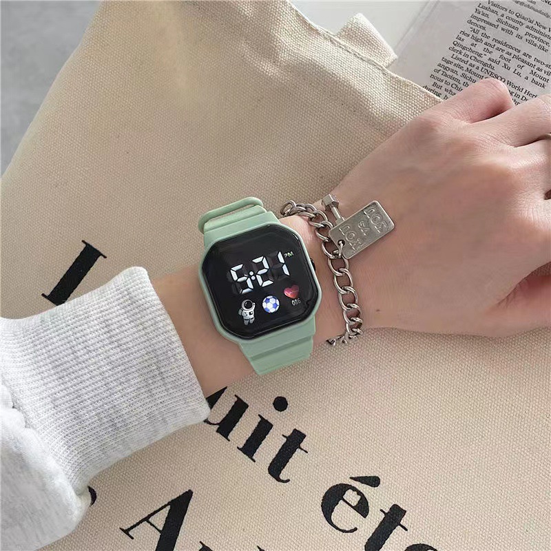 Style Simple Couleur Unie Électronique Femmes De Montres display picture 1