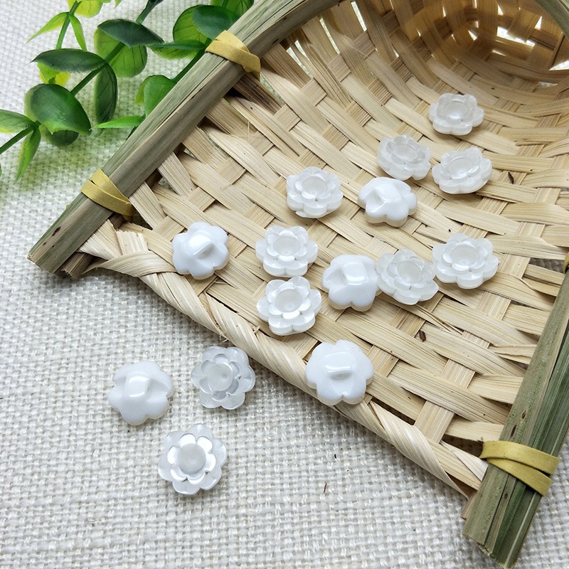 树脂纽扣 白色暗眼高脚衬衫梅花扣子13MM衣服扣子钮扣钻扣子批发