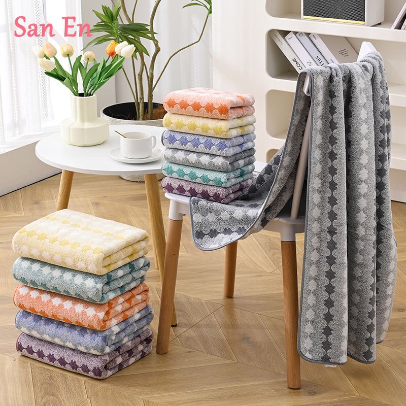 Cross-Border Coral Velvet Bath Towel Set, Quick-Drying and Water-Absorbent, Adult Household Beach Swimming Towel, Factory Wholesale Customization Cross-Border Coral Velvet Bath Towel Set, Quick-Drying and Water-Absorbent, Adult Household Beach Swimming Towel, Factory Wholesale Customization