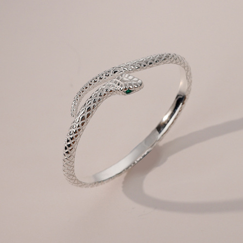  New Green Diamond Serpent Bracelet for Women, Unique Design, High-End Feel, Fashionable and Personalized Accessory