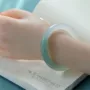 冰种半水天然青色玉镯