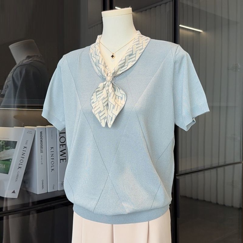 Fashionable Mom Summer Ice Silk Blouse Top 2026 New Style Middle-Aged and Elderly Women's Short-Sleeve T-Shirt Mother's Day Clothing Fashionable Mom Summer Ice Silk Blouse Top 2026 New Style Middle-Aged and Elderly Women's Short-Sleeve T-Shirt Mother's Day Clothing