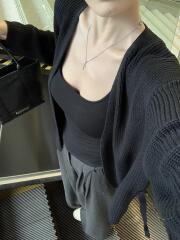 慵懒风毛衣开衫女秋季2025新款松弛感宽松设计感小众系带针织外套