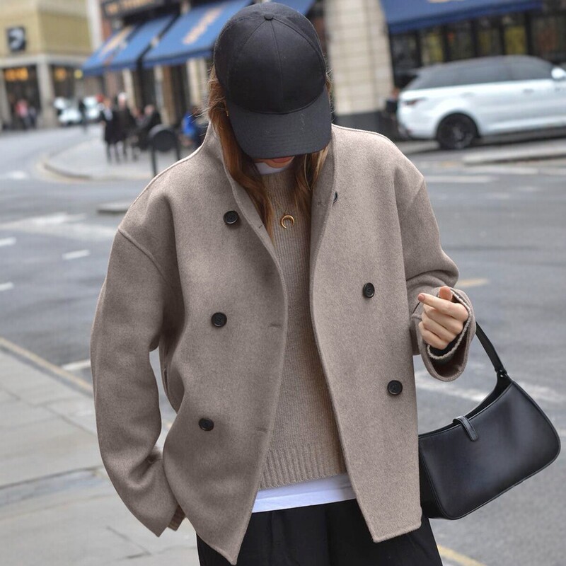 2023 Autumn/Winter New Double-Breasted Woolen Coat for Women, Short Loose Fit, Commuter Style, Solid Color, Turn-Down Collar, Fashionable and Versatile